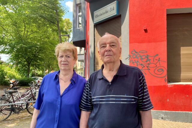 Paul und Ingrid Weiß leben seit 47 Jahren in dem Haus an der Rheinischen Straße.