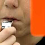 Nach einer Würge-Attacke auf einen Schiedsrichter in Castrop-Rauxel hat das Sportgericht ein empfindliches Urteil gesprochen.
