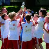 Die E-Junioren des TuS Henrichenburg sicherten sich den Titel bei der Feld-Stadtmeisterschaft 2025.