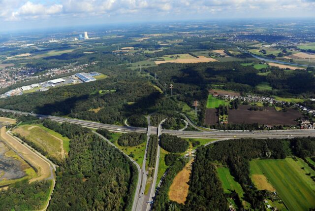 Luftbild der B474n.