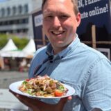 Eine mediterrane Pita von Catering by Schmitz für 6,50 Euro: Eine große Empfehlung bei warmem Wetter, meint Fabian Hollenhorst von den Ruhr Nachrichten..