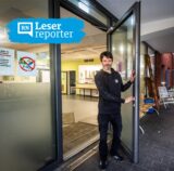 Leiter Jan Sosna vor dem Drogenkonsumraum Café Kick in Dortmund.