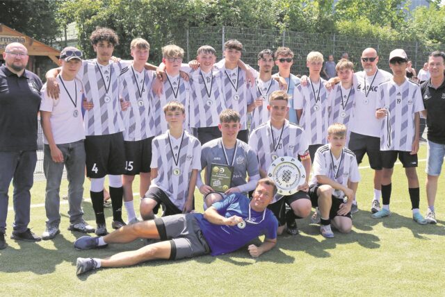 SuS Polsum ist B-Jugend-Stadtmeister