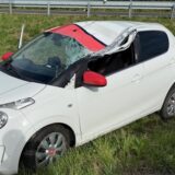 Schwer beschädigt wurde ein Auto am Dienstagmorgen bei einem Unfall auf der A 31.