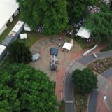 Die Vogelstange im Galen-Park aus der Luft.