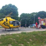 Ein Hubschrauber des ADAC ist auf der Herzlia-Allee gelandet.