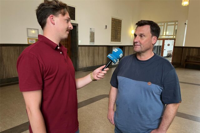 Tim Hübbertz interviewt Martin von Braunschweig.