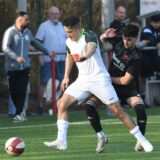 Eintracht Ickern (weißes Trikot) und der SuS Merklinde (schwarze Trikots) spielten in der Saison 2024/25 in der Kreisliga A.