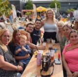 Menschen bei Waltrop karibisch feiern den Sommer.