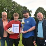 Siegerehrung am ersten Tag der Jugendfußball-Stadtmeisterschaft beim SV Titania Erkenschwick.