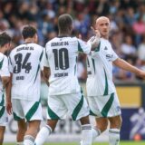 Schalker Jubel bei Test in Nordhorn, recht Matriciani