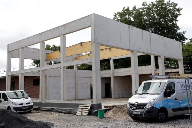Die Dach- und Fassadenarbeiten am Feuerwehrgerätehaus Hullern beginnen jetzt.