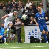 Yassin Bouchantiya (l.) war der fünftbeste Torschütze in der Bezirksliga 10.