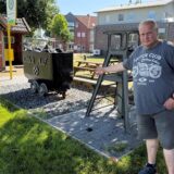Der Vorsitzende Reiner Schulze-Tenberge zeigt sich entsetzt über die Zerstörungswut.