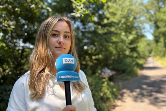 Redakteurin alexandra schlobohm am fundort am tüshausweg