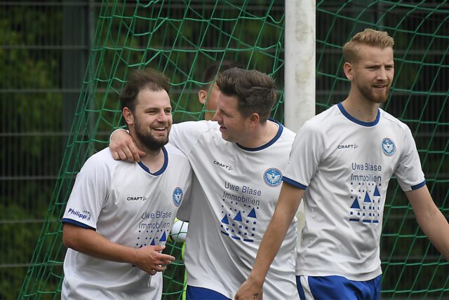Kevin Dämmer, Marc Schröter und Roy Breilmann (v.l.) können sich in der neuen Saison auf sechs neue Mitspieler freuen.