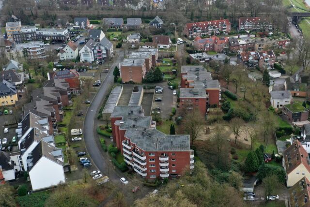 Die Tragödie ereignete sich in einem Mehrfamilienhaus am Katenberg.
