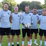 FC Marl: Cedric Drobe, Maik Habitz, Tim Marquardt, Florian Kraft, Tim Rachnj, Markus Zavalov und Gunwoo Park (v.l.).