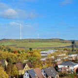 Die Halde Brinkfortsheide nordöstlich der Schachtanlage Auguste Victoria 1/2 in Marl-Hüls.