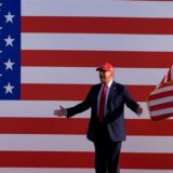 US-Präsident Donald Trump will Käfigkämpfe auf dem Gelände des Weißen Hauses abhalten.