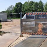 Umzäunte Baustelle wurde neben der Straße „An der Wienbecke“