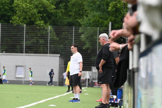 Kerim Sehic bleibt auch nach dem Abstieg in die Bezirksliga Trainer von BW Westfalia Langenbochum.