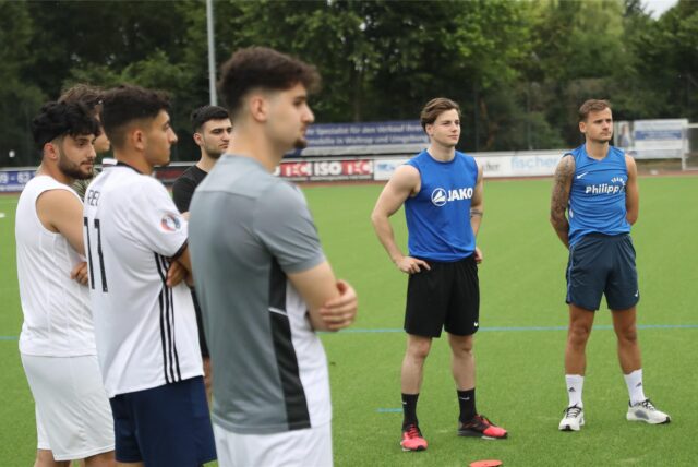 Jetzt haben sie Gewissheit: Die Fußballer des VfB Waltrop wechseln von der Bezirksliga-Staffel 9 in die 8.