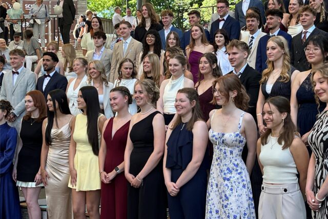 Die Abiturientia 2025 des Gymnasium Petrinum Dorsten