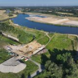 Die Vorbereitungsarbeiten für die Umgestaltung der Südaue sind im vollen Gange. Der Lippeverband hat das Gebäude des ehemaligen Wasserkraftwerkes abgerissen.