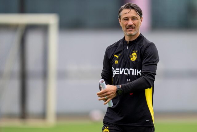 Niko Kovac schaut zur Seite.