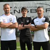 Das Trainer- und Betreuerteam von SW Meckinghoven mit (v.l.) Co-Trainer Tobas Guse, Torwarttrainer Matthias Heyden, Betreuer Mathias Philipps und Chefcoach Yücel Özdemir, hat am Freitagabend die erste Einheit beim A-Ligisten geleitet.