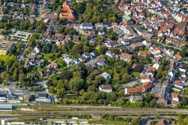 Der Kolken-Park liegt gleich neben dem Bahnhof in Haltern.