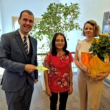 Pascal Fannasch, Stefanie Steyski und Vija Trusele-Huhn haben sich für ein Foto aufgestellt