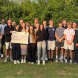 Spendenübergabe mit dem Lions Club