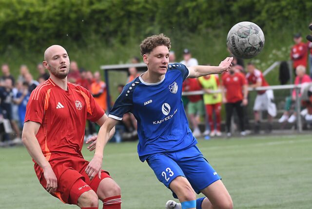 Mit Fabian Fahrendorf (r.) hat der FC Frohlinde ein vielversprechendes Talent aus der eigenen A-Jugend.