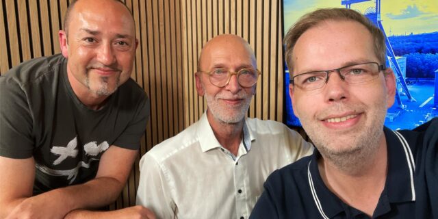 v.l.: André Przybyl, Joachim Schmidt und Stefan Korte im Podcast-Studio