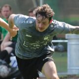 Robin Karrasch (r.), hier noch beim SC Herten, schlüpft kommende Saison wieder in das Trikot des SV Vestia Disteln, aber in der zweiten Mannschaft.