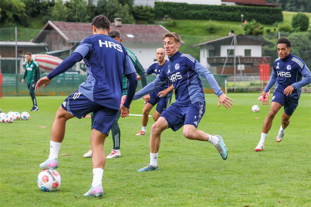 Vorbereitung, Sommertrainingslager des FC Schalke 04 in Neustift im Stubaital