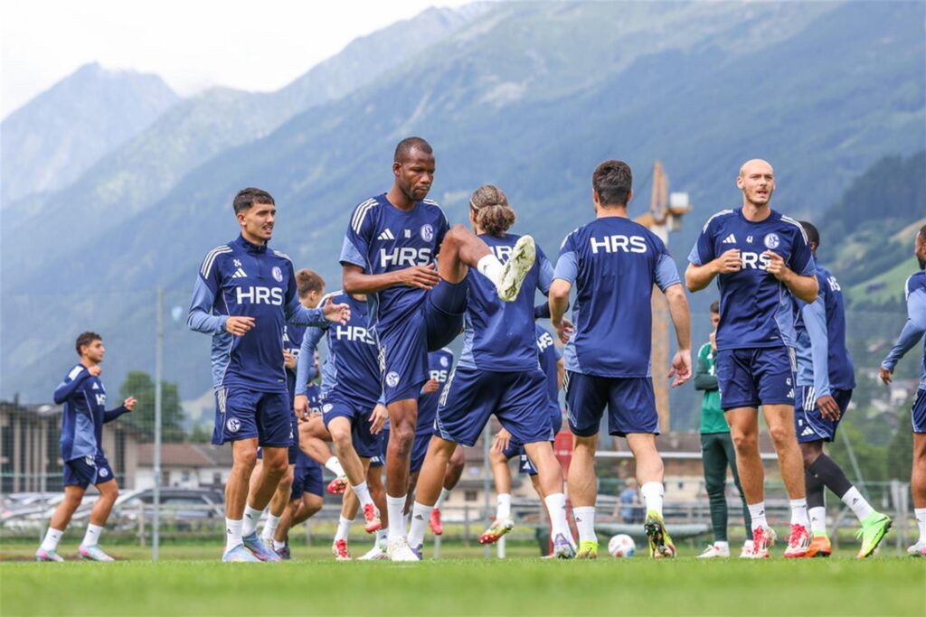 Vorbereitung, Sommertrainingslager des FC Schalke 04 in Neustift im Stubaital