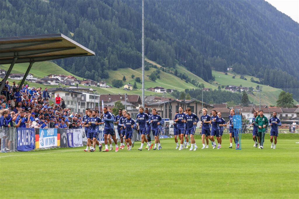 Vorbereitung, Sommertrainingslager des FC Schalke 04 in Neustift im Stubaital