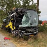 Kaputter Reisebus nach Unfall