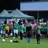 Zum 100-jährigen Jubiläum der Katzenbusch-Kampfbahn traten die Ü32 der DJK Spvgg Herten und eine von Siegfried „Siggi“ Psonka gecoachte Hertener Stadtauswahl gegeneinander an.