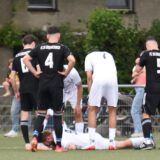 Roman Humenscheimer verletzte sich Mitte der ersten Halbzeit im Spiel gegen den FC 26 Erkenschwick II.