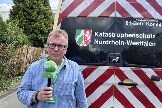 Ansicht eines Baggers in Datteln.