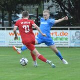 Luca Händchen im Zweikampf mit Michael Vogel