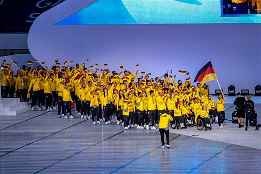Eröffnungsfeier der FISU World University Games 2025: Die deutsche Mannschaft marschiert ein. Eröffnungsfeier der FISU World University Games 2025: Die deutsche Mannschaft marschiert ein.