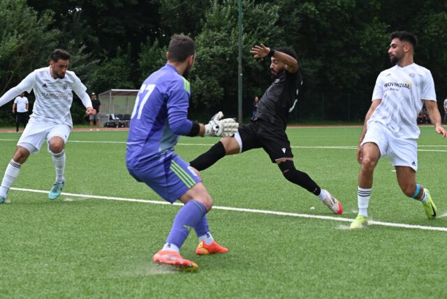 Reda Fenni traf für den FC 96 Recklinghausen in Hassel.