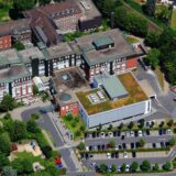 Das St. Rochus Hospital aus der Luft.